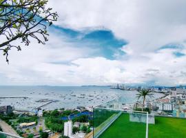 Unixx Sea view Holiday Hotel, Hotel in Pattaya South