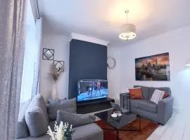 3br Ironside Urban Luxe Retreat, FREE parking