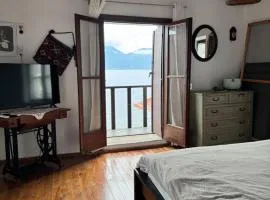 Cottage by the Sea in Vathy Methana