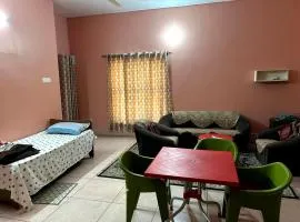 HOMESTAY or VILLA Aarti Kunj