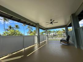 Renovated WFH with private beach access, hotel i Ewa Beach