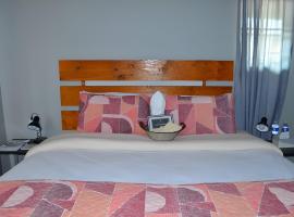 Lux-sit Guesthouse, Pension in Kasane