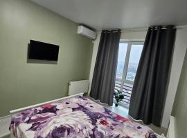 ЖК Дрім Таун, район жд вокзала, holiday rental in Luts'k