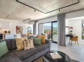 Luxury & Tranquility at Alphen Glen Constantia