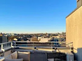 Luxe Penthouse 2BR