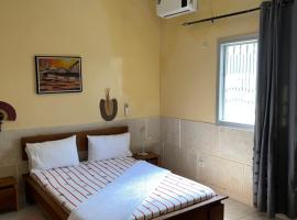 Chez saly, hotel v destinaci Saint-Louis