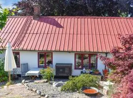 2 Bedroom Pet Friendly Home In Simrishamn