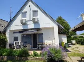 Aranyharmat Apartman Eu