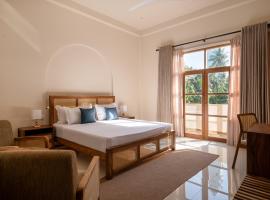 Triton Dondra, hotel in Dondra West