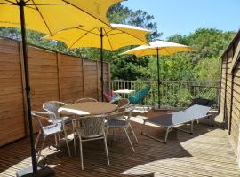 HOSSEGOR Entre lac et océan Résidence LES DUNES, villa patio pour 4 à 5 personnes, hotel in Hossegor