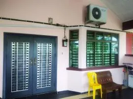 AR Happy Homestay