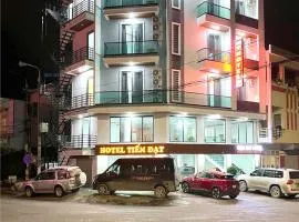 Khách sạn Tiến Đạt