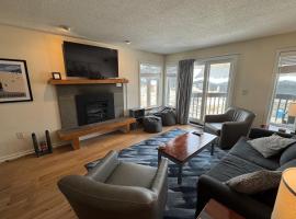 Okemo Mountain Lodge A208 – hotel w mieście Ludlow