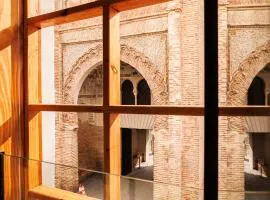 Corral del Carbón GG Luxury Hotel Boutique