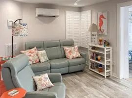Town of Rehoboth Beach --- The Boxwood House - 21 Wilmington Ave #1E