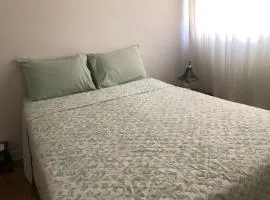 Quarto em apartamento