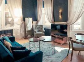 89 The Merchants Luxury Aparthotel by The House of Danu