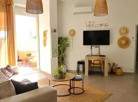 Très bel appartement avec piscine en bord de mer