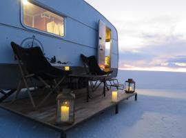Camper Elegance Uyuni, glamping site in Carpas