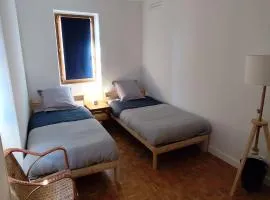 Appartement 2 pièces aux pieds de la Cathédrale dans logis du 15ème siècle