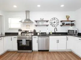 Sojourn Bayview Sanctuary Home Sleeps 6