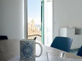 Lipari - casa sul mare di marina corta