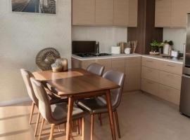 Comfortable Zone, hotel in Khlong Toei