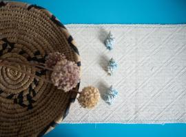 Grazioso Bilocale fronte mare, hotel v destinaci Santa Lucia