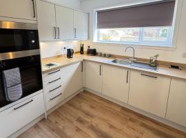 Luxury 3 bed home in central Thurso - NC500, hotel em Thurso