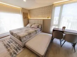 Coliving Ecuador Edificio Efyra La Carolina Quito