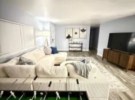 Page Lake House Entire home,Freshly Remodeled, Center of town