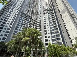 AGILE SKY HOME NEAR PAVILION MALL & TRX ViEW INCLUDING SWIMMING POOL
