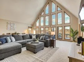 Apple Valley Home, Shared Golf Course On-Site