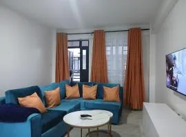 Modern Safari 2 Bedroom Escape with Mt Kenya Views - Nanyuki CBD at MG's Mountain Nest