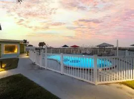Unit 114 Courtyard Condo In Oceanfront Complex