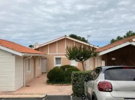 Terraced holiday home in Moliets