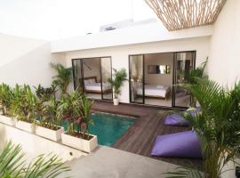Umalas 2BR Private Pool Bikini Top Villa By Bali Bliss Properties, hotel sa Badung