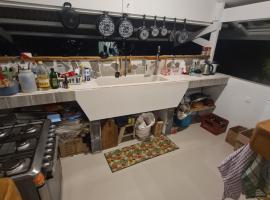 Tamahi loc & lodge، بيت ضيافة في Rangiroa