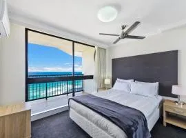 Breathtaking Ocean View 2 BDR Apartment by the Beach