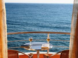 Mare Beachfront Rooms Himare, hotel en Himar&euml;