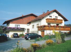 Ferienwohnung Rank, Hotel mit Parkplatz in Blaibach