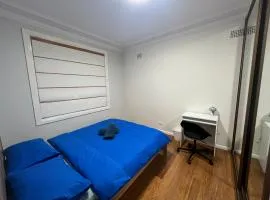 6 Purple Room