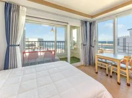 Gangneung Glad Pension
