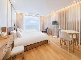 Cony Ocean Suite Hotel