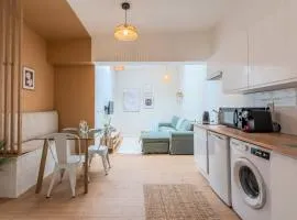 Appartement une chambre sur la place Sébastopol