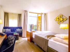 Spa Resort Styria- ADULTS ONLY، فندق في باد والترزدورف