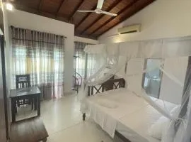 Lucky 's place unawatuna