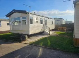 6 Berth Caravan with garden - Brightholme Holiday Park