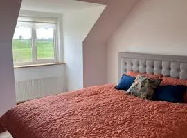 Peaceful Countryside Stay in Glasson