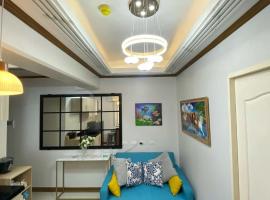 Resortstyle condo in Royal Oceancrest Mactan, hotel v destinaci Lapu Lapu City
